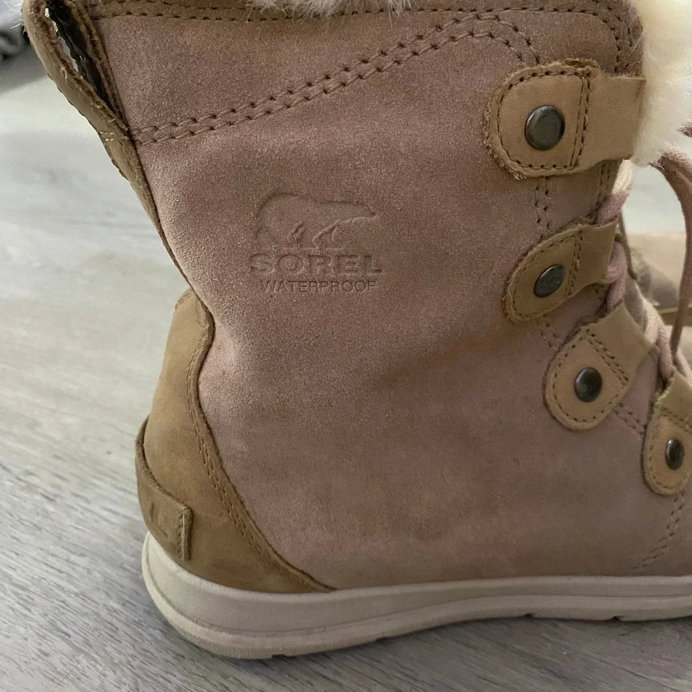 Sorel explorer joan